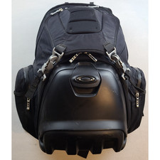 RARE Code Red Oakley Lunchbox Cooler Heavy Duty Tactical Backpack Gorpcore Hard picture