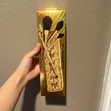M·A·C Limited Edition Gold Makeup Brush Set - Gold Color Brush Set picture