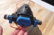 Boat Jabsco Par Max 40 PSI automatic water system pump 3.5 GPM 12 V picture