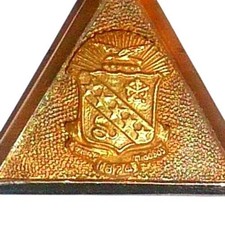 Vintage 10K Gold FarmHouse Fraternity Charm Order of the Crest Pendant 1961 picture
