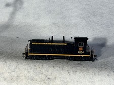 Sharp Rapido Canadian National RR SW-9 Switcher Engine # 7003 DCC/Sound HO picture
