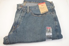 NWT Levi's Men's 559 Relaxed Straight Jeans 42x32 Medium Wash 005590733 picture