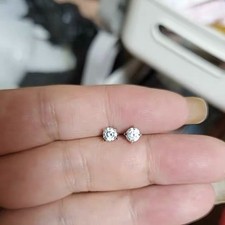 Solid heavy Platinum PT950 Natural Diamond Stud  Earrings Round Cut 1.19g picture