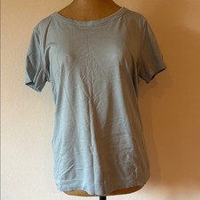 Lululemon sz 8 swiftly Light Blue Women's Top picture