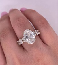 5.00Ct Oval-Cut EF/VS1 Lab Grown Diamond Solitaire Wedding Ring 14k Yellow Gold picture