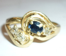 Vintage 750 18k  Yellow Gold Saphire Diamonds Ring sz 7.25 4g picture