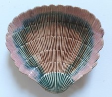 Pretty/Old Majolica ETRUSCAN Shell Ice Cream Dish w/ Cone Feet, NICE & RARE picture