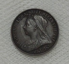 1899 GREAT BRITAIN ONE FARTHING BRONZE COIN XF picture