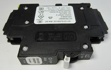 NEW CBI MNEPV40 SOLAR CIRCUIT BREAKER 40A 150V-DC 1-POLE QY-1 (13) DM-U2-40A-B1 picture