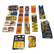 Vintage Mixed Brands Miniature Flashlight Auto Bulbs Lot GE Westinghouse USA picture