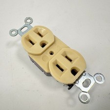 Vintage Slater 15A 125V Duplex Receptacle Outlet Ivory - NEW NOS picture