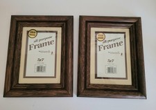 VTG 1984 NOS Dark Brown Solid Wood Picture 5x7 Photo Frame W/Glass PAIR Nice picture