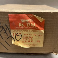 Watts 1-1/2 174A-075 Bronze 75 Psi Safety Relief Valve picture