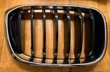 BMW X3 X4 GRILLE RIGHT PASSENGER 2018 2019 2020 2021 51137440854 CHROME BLACK OE picture