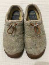 KEEN Women 's Wool *10.5* Slip On Slipper Shoes Comfy  picture