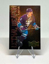Paul Kariya 1996-97 Fleer Metal Universe Lethal Weapon Insert #9/20 Ducks picture