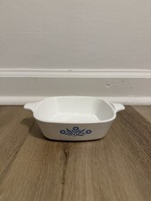 Vtg Corning Ware Blue Cornflower Petite Pan  P-41-B USA 12 oz White Casserole picture