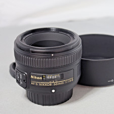 Nikon AF-S FX Nikkor 50mm f/1.8G Portrait DSLR Camera Lens *VERY GOOD/TESTED* picture