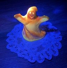 Ghost Mosser with Fenton Mold Art Glass Dandelion Yellow Glows UV Ltd picture