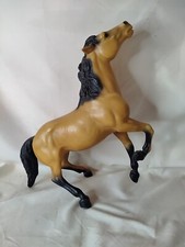 Breyer Traditional #87 Diablo, the Mustang Buckskin Horse Model Black Mane &Tail picture