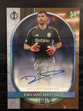 2025-26 Topps Museum UEFA Emiliano Martinez Archival Auto Blue Topaz /25 #AA-EM picture