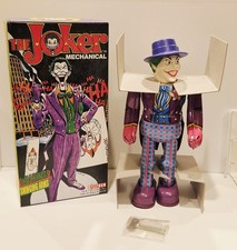 VINTAGE BILLIKEN JOKER TIN ROBOT NEW WITH ROBOT, BOX, & KEY ONLY. *NO BOOKLET* picture