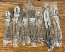 Vintage 1997 Oneida Stainless Flatware 5pc Place Setting for 2 With Box picture
