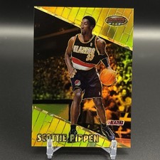 1999-00 Bowman's Best #46 Scottie Pippen Atomic Refractor /100 picture