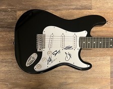 * SHINEDOWN * signed electric guitar * BRENT SMITH, ZACH, BARRY & ERIC * picture