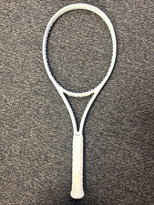 Wilson Shift 99 V1 16x20 - Good Condition - Grip size 2 (4 1/4) picture