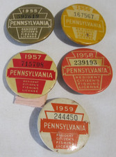 (5)  Vintage 1955-1959 Pennsylvania PA Resident Fishing License Pin Back Buttons picture
