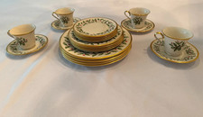 4 Lenox Holiday place settings, holly with 24k gold trim, 20 pieces in all picture