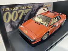 AUTOART 1:18 JAMES BOND LOTUS ESPRIT TURBO SKIS FOR YOUR EYES ONLY 70060 V. RARE picture