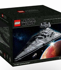 LEGO Star Wars UCS 75252 Imperial Star Destroyer Ultimate Collector Series 4784 picture