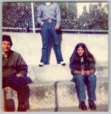 Vtg Color Snapshot Young Friends Sitting On Concrete Wall 1970s Fashion 1970s picture