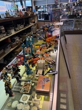 Vintage Hasbro Takara G1 Transformers Lot 100’s of Pieces, 105 card lot + More picture