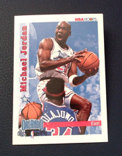 1992-93 NBA Hoops - Michael Jordan #298 picture