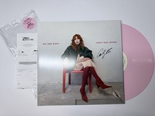 Carly Rae Jepsen Day and Night SIGNED ON SLEEVE Vinyl Urban Outfitters Exclusive picture