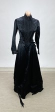 1890s Silk two piece Victorian mourning black Bodice & skirt with embroidery picture