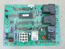 GOODMAN B18099-13 OEM Furnace Control Circuit Board 1012-933A picture