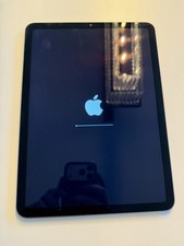 Apple iPad Air 5th Gen 10.9” 64GB Wi-Fi Space Gray MM9C3LL/A Excellent picture