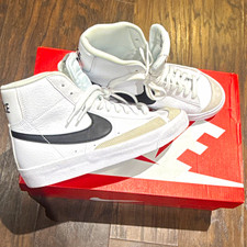 Nike Blazer Mid 77 Boys High Top Sneakers White/Black Lace Up US 6 boys picture
