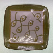 Glidden Art Pottery Abstract Green Running W Dinner Plates Set of 2 picture