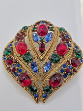 VTG Gorgeous Brooch Pin Pendant Gold Tone Multicolor Rhinestone Red Cabochon picture