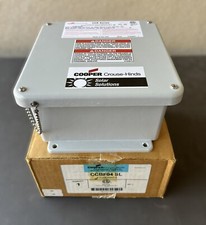 Cooper Crouse-Hinds CCBF04SL Compact Solar PV Combiner Box, 600 VDC, NEMA 4X picture