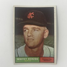 1961 Topps - Whitey Herzog #106 picture