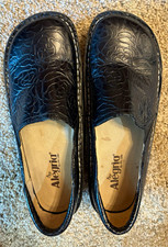 Alegria Women's Black Faux Leather Slip-On Flats Floral Butterfly Stitch 9.5 picture