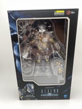 Wolf Predator Exquisite Mini 1:18 ALIENS VS PREDATOR Hiya RARE picture