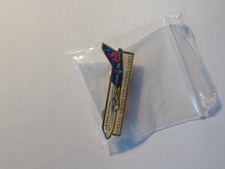 Vintage ATLANTA 1996 OLYMPIC GAMES DELTA AIR LINES Official Airline Pin Badge picture
