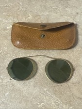 Vtg 1930s 1940s Clip On Sunglasses Round Green Glass Lens Gold Tone Frame Case picture